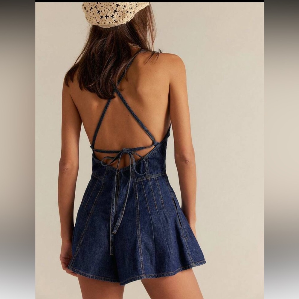 Spaghetti Strap Denim Romper - Picture 2 of 10